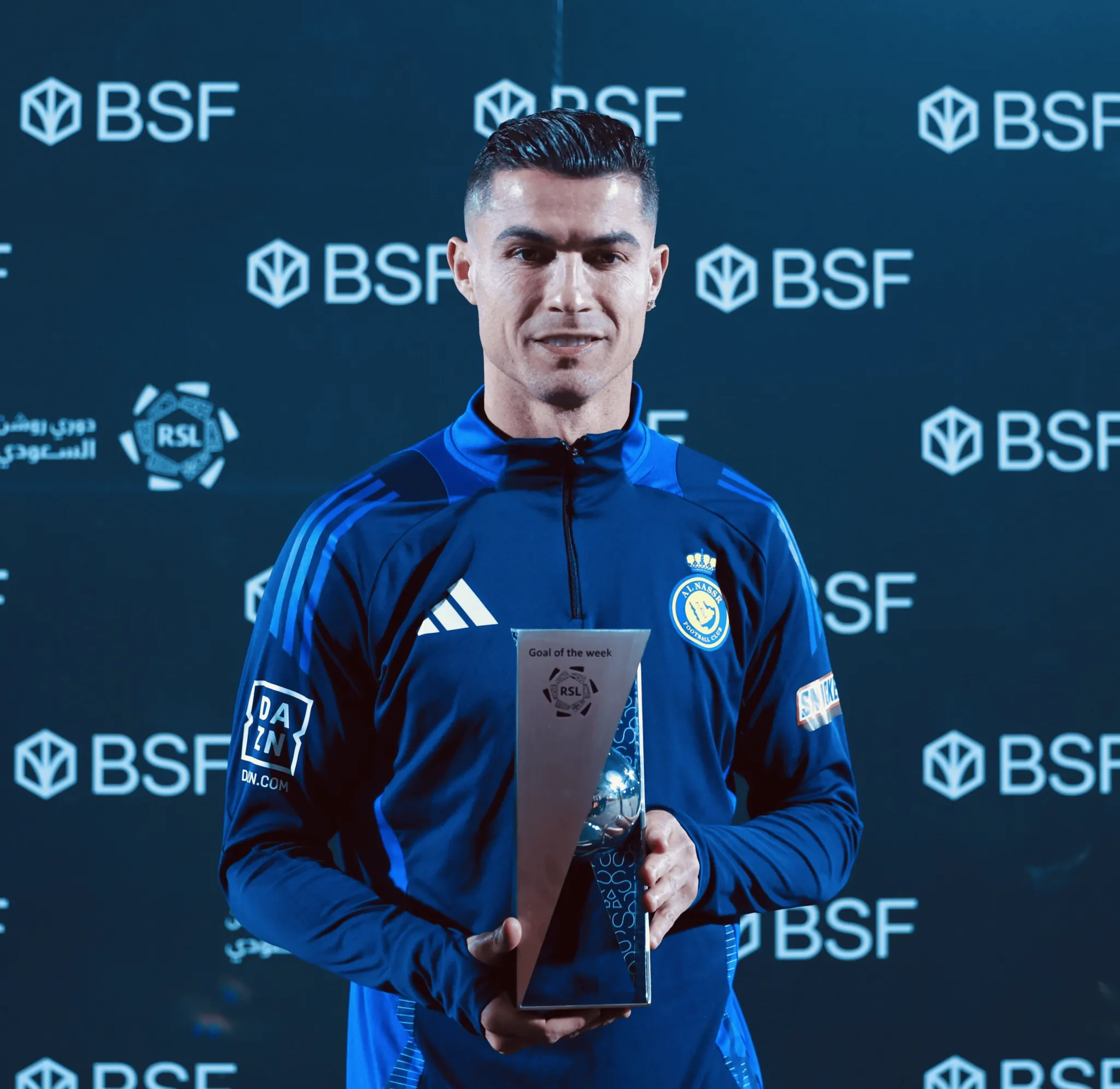 C罗连续十五场比赛得分超过赛事规则更新，皇家马德里挑战极限！的简单介绍